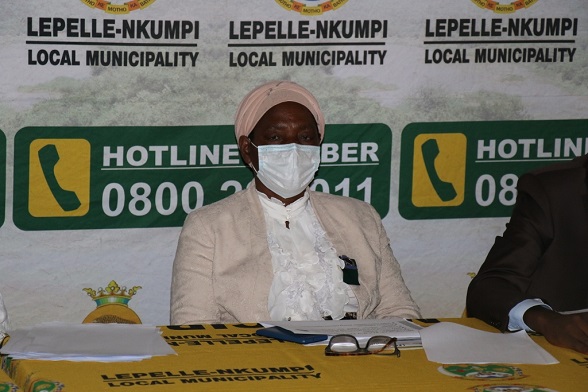 MUNICIPALITY MEETS WIH INFORMAL TRADERS TO DISCUSS SUPPORT AND DEVELOPMENT